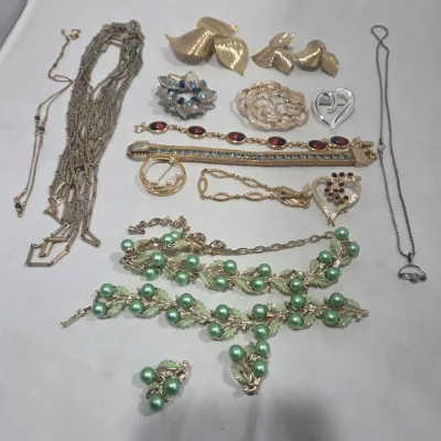 Sale Photo Thumbnail #82
