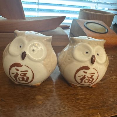 Sale Photo Thumbnail #35: Pair of vintage Japanese ceramic owl salt and pepper shakers featuring the Fu character for good fortune.