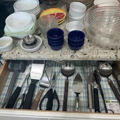 Sale Photo Thumbnail #134