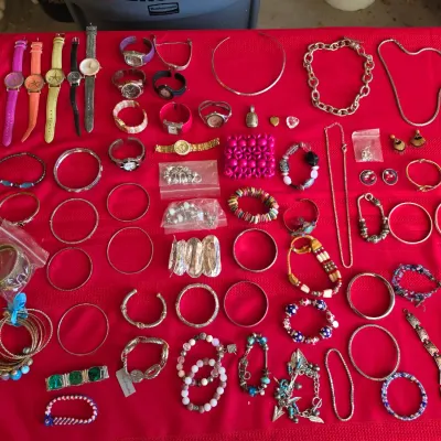 Sale Photo Thumbnail #338