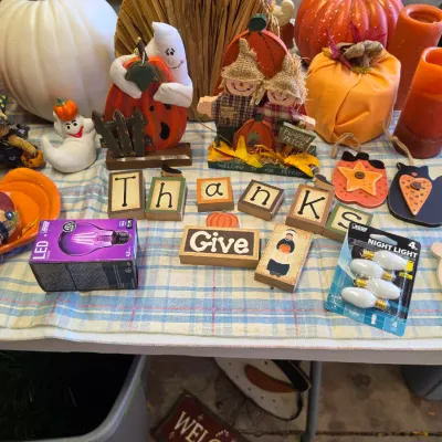 Sale Photo Thumbnail #117