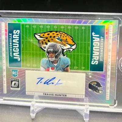 Sale Photo Thumbnail #206: Travis Hunter Autograph