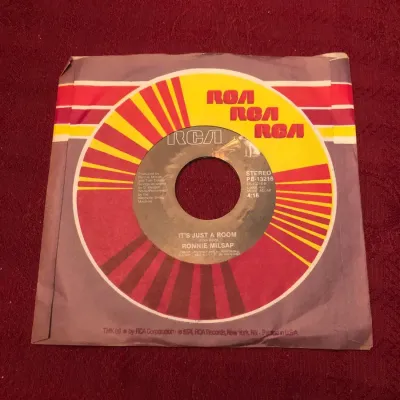Ronnie Milsap – “Any Day Now” / “It’s Just a Room” – RCA PB-13216, Stereo 45 RPM