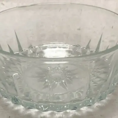 Vintage Anchor Hocking Star of David Prescut Clear Glass Berry Dessert Bowl 4.5”