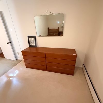 Sale Photo Thumbnail #70
