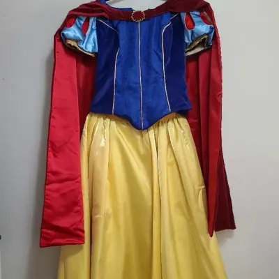 The Fairest Of Them All Snow White Costume By Neverbug Creations Costume Looks Like XL