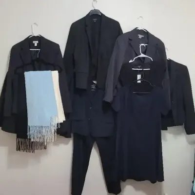 Start Your Own Ann Taylor Store! Ann Taylor Women's Suits and More! Size Medium - Size 16