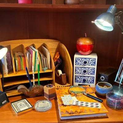 Desktop Organizer And File Holders 