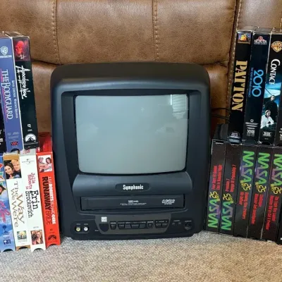 Symphonic Combo VHS HQ 9” TV &  VHS Movies 