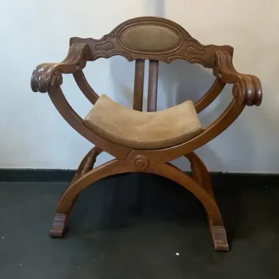 Savonarola Style Armchair