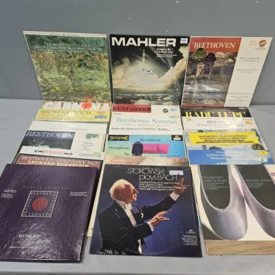 Sale Photo Thumbnail #747