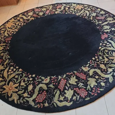 Rug Beautiful Round Rug