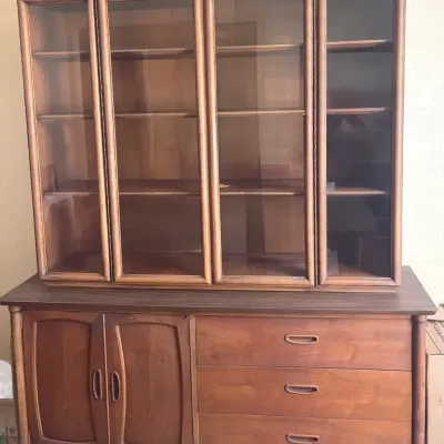 Lane MCM Hutch 