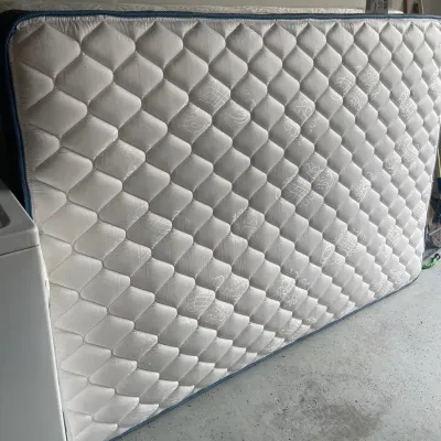 Sleepy Basic Mattress, Full Size