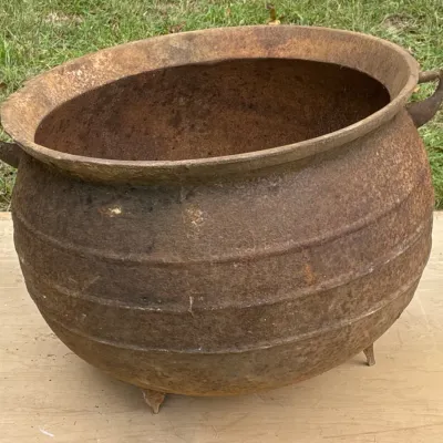 Sale Photo Thumbnail #81: cast iron cauldron 