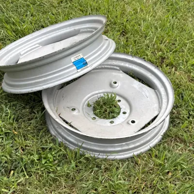 Sale Photo Thumbnail #54: tractor or implement wheel rims