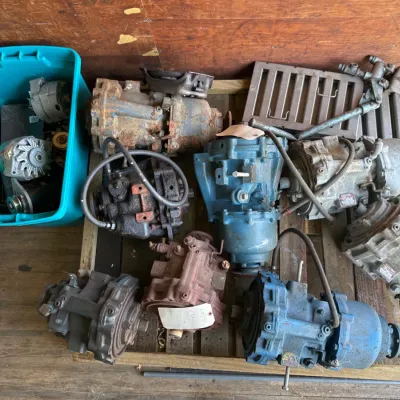 Sale Photo Thumbnail #9: automotive and marine gearboxes