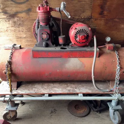 Sale Photo Thumbnail #60: industrial air compressor