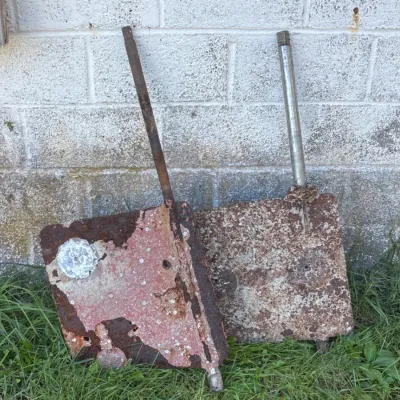 Sale Photo Thumbnail #107: metal rudder plates with shafts