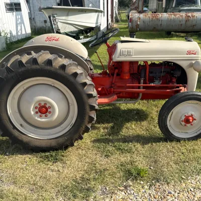 Sale Photo Thumbnail #3:  Ford 8N tractor