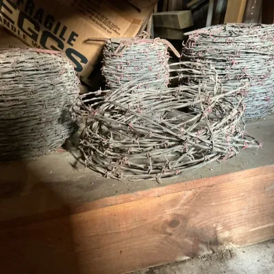 Sale Photo Thumbnail #166: barbed wire