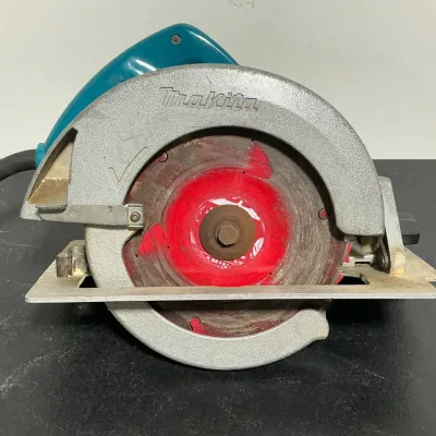 Sale Photo Thumbnail #152: Makita corded circular saw