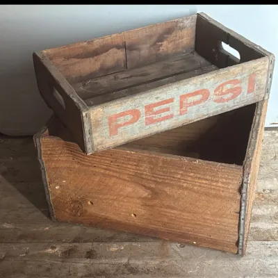 Sale Photo Thumbnail #117: Vintage Pepsi Wooden Crate