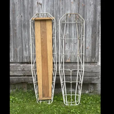 Sale Photo Thumbnail #69: Stokes basket stretchers