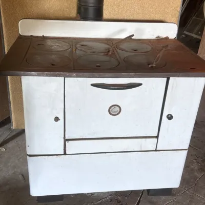 Sale Photo Thumbnail #200: wood-burning cook stove