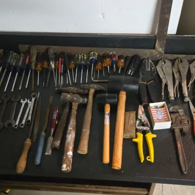 Sale Photo Thumbnail #24: Hand tools
