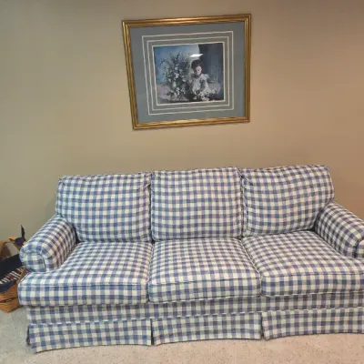Sale Photo Thumbnail #2: Queen sleeper sofa