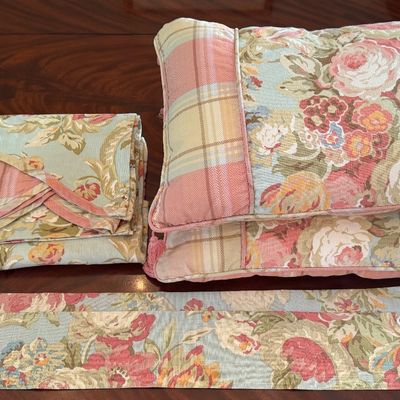 Waverly pillows & valances