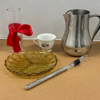 Household Decor - Wine Chiller Stick, 3 Divided Yellow Tray, Stainless Steel Picture, Glass Vase