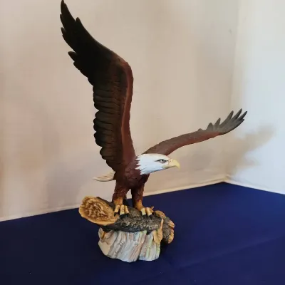 Dr. Robert Schuller's Eagle Club Ceramic Eagle On Log Figure