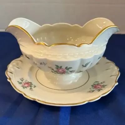 Princess Emcraft USA Briar Rose Double Sided Gravy Boat - Pink & Green Floral, Scallop Edge