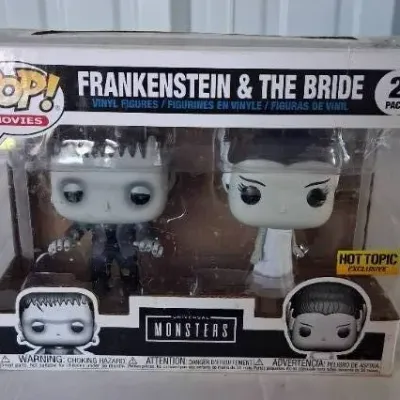 Funko Pop! Movies Universal Monsters Frankenstein & The Bride 2-pack vinyl figures, Hot Topic exclusive, in original unopened box.