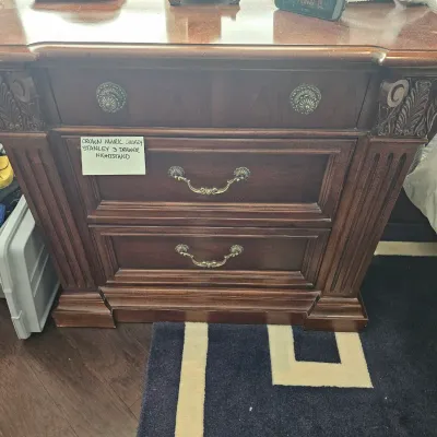 Sale Photo Thumbnail #369