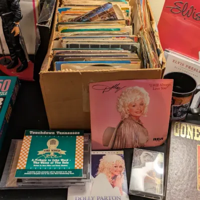 Sale Photo Thumbnail #177