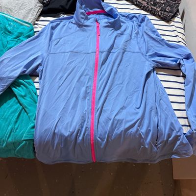 Sale Photo Thumbnail #330