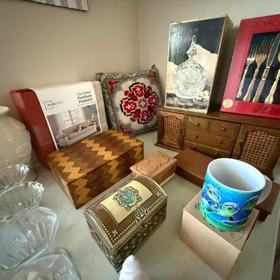 Sale Photo Thumbnail #123