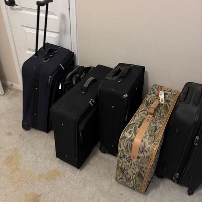 Sale Photo Thumbnail #132