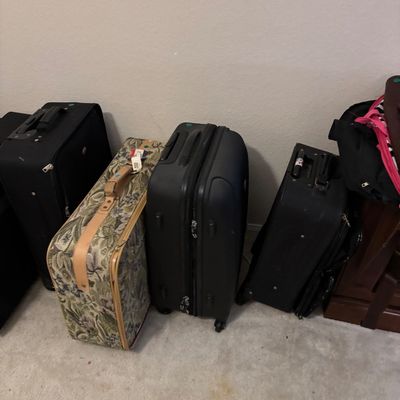 Sale Photo Thumbnail #133