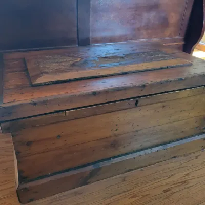 Sale Photo Thumbnail #74: Primitive Trunk 