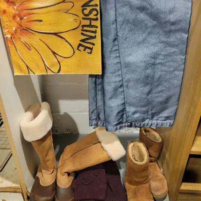 Sale Photo Thumbnail #80: uggs 