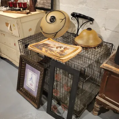 Sale Photo Thumbnail #86: Dog Crate and Decor 