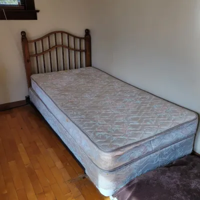 Sale Photo Thumbnail #69: Twin Bed