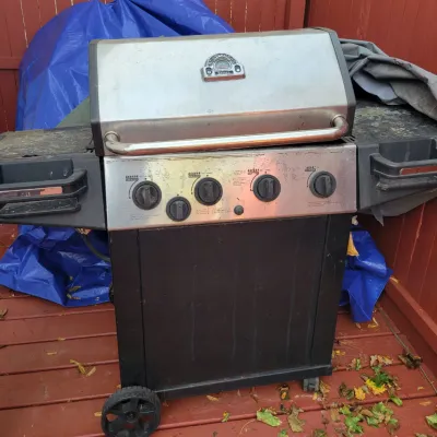 Sale Photo Thumbnail #124: Grill 