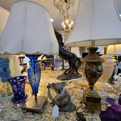 Sale Photo Thumbnail #559
