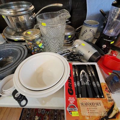 Sale Photo Thumbnail #448