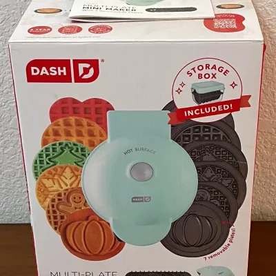 
Dash D Multi-plate Mini-maker With Removeable Plates In Box
